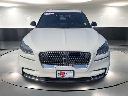 Used 2022 Lincoln Aviator Reserve w/ Equipment Group 201A AWD/4WD image 13