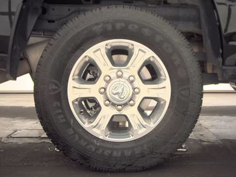 Used 2026 RAM 2500 Big Horn AWD/4WD image 5