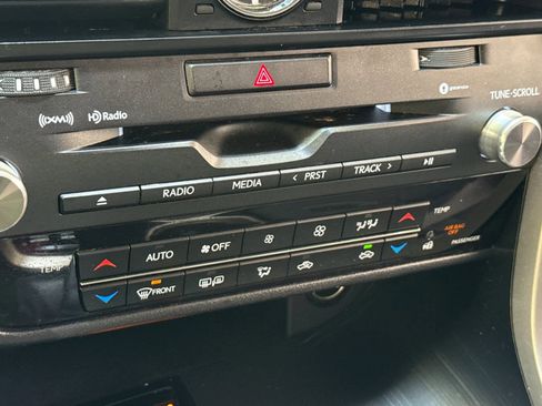 Used 2016 Lexus RX 350 AWD image 16