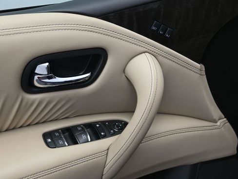 Used 2024 Nissan Armada Platinum w/ Captain's Chairs Package image 12