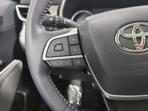 Certified 2026 Toyota Highlander XLE AWD/4WD image 33