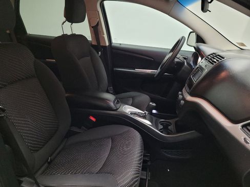 Used 2016 Dodge Journey SXT w/ Comfort/Convenience Group AWD/4WD image 21