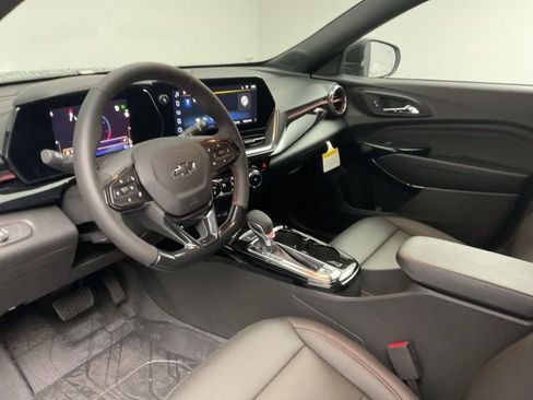 New 2026 Chevrolet Trax RS image 11
