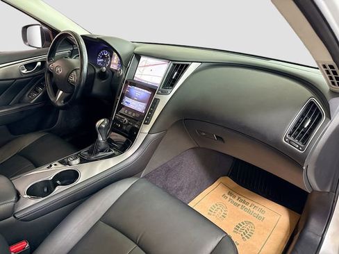 Used 2015 INFINITI Q50 Premium w/ Navigation Package AWD/4WD image 30