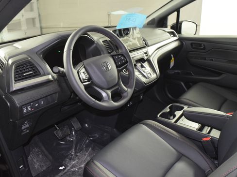 New 2026 Honda Odyssey Sport-L image 2