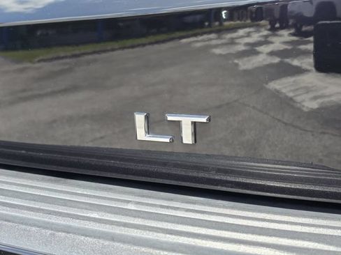 Used 2023 Chevrolet Tahoe LT AWD/4WD image 13