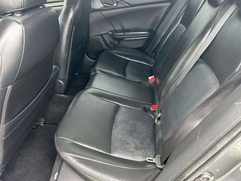 Used 2019 Honda Civic Sport image 13