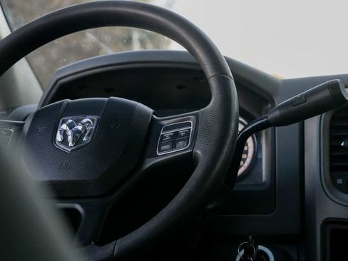 Used 2018 RAM 3500 Tradesman w/ Chrome Appearance Group image 42