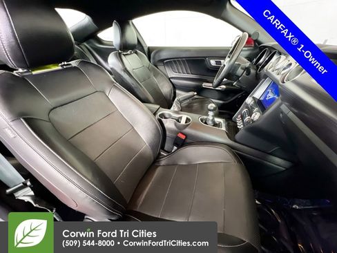 Used 2020 Ford Mustang GT Premium w/ GT Performance Package image 15