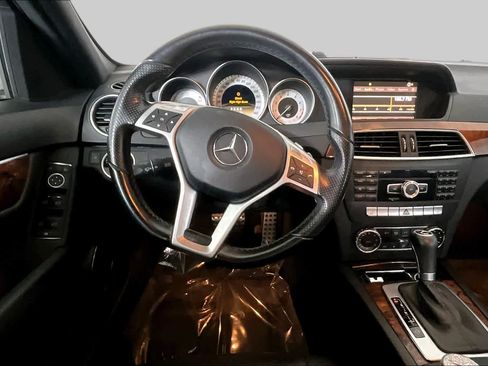 Used 2012 Mercedes-Benz C 300 4MATIC Sedan image 6