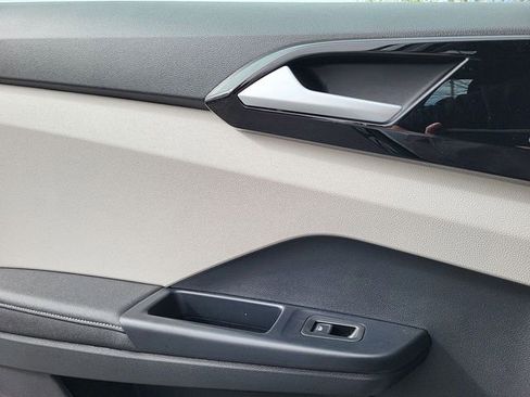 New 2026 Volkswagen Taos S image 15