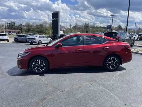 Used 2024 Nissan Sentra SV w/ All-Weather Package image 3