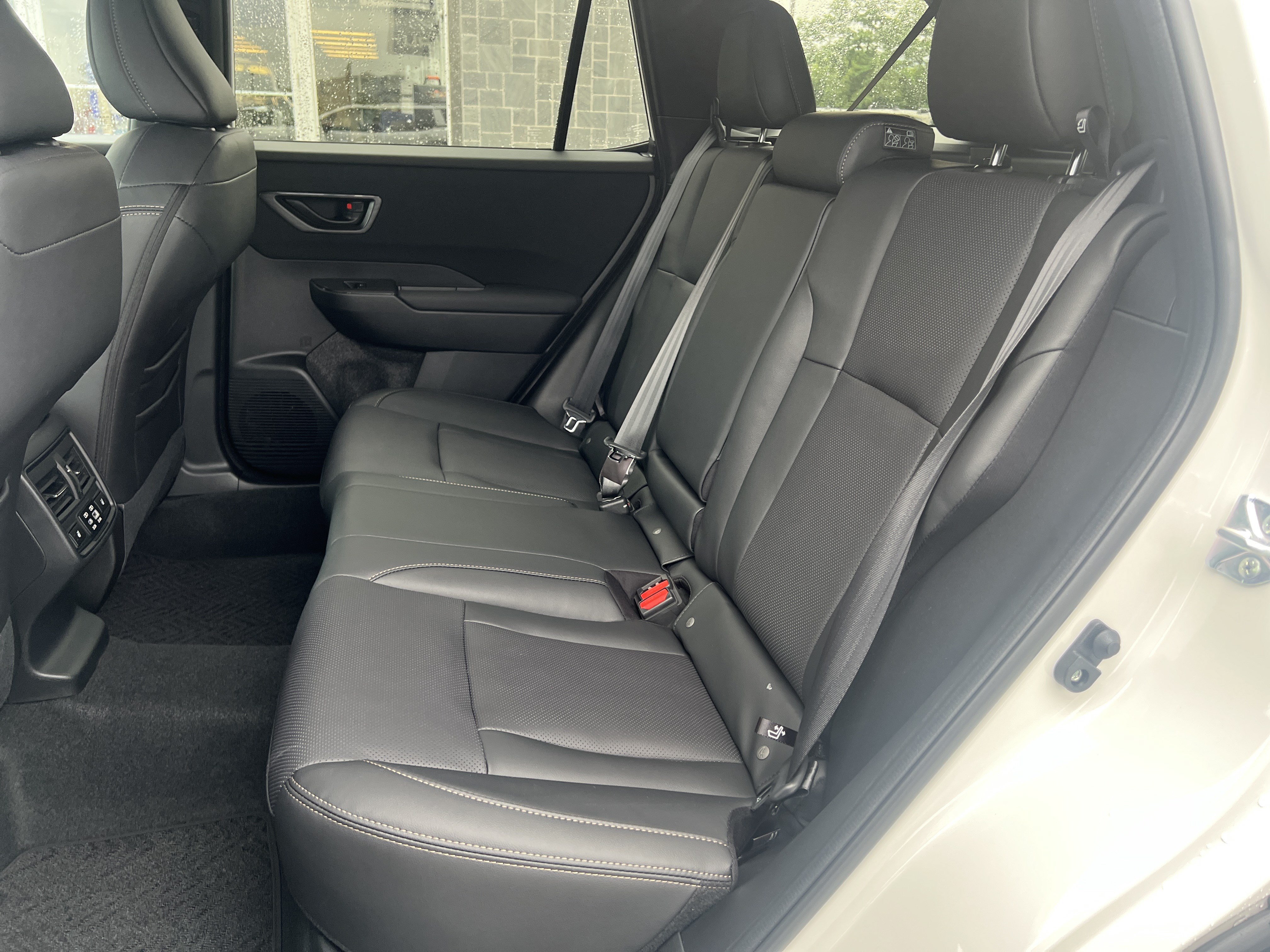 New 2026 Subaru Outback Limited AWD/4WD image 13