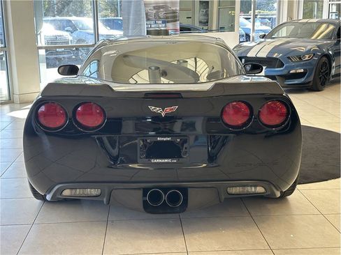 Used 2011 Chevrolet Corvette Grand Sport w/ Preferred Equipment Group RWD image 6