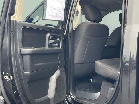 Used 2019 RAM 1500 Express w/ Express Value Package image 14