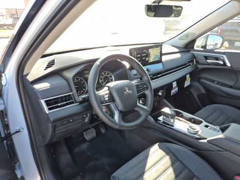 New 2026 Mitsubishi Outlander SE AWD/4WD image 49