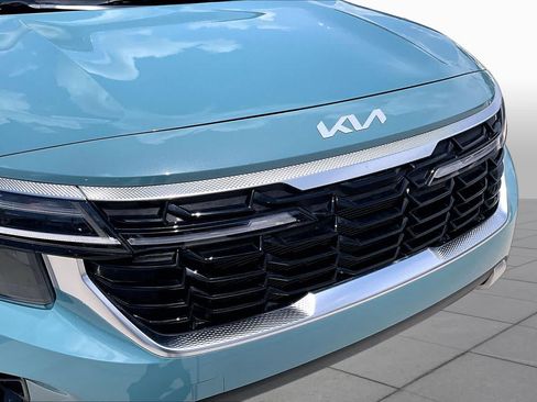 Certified 2026 Kia Seltos S FWD image 28