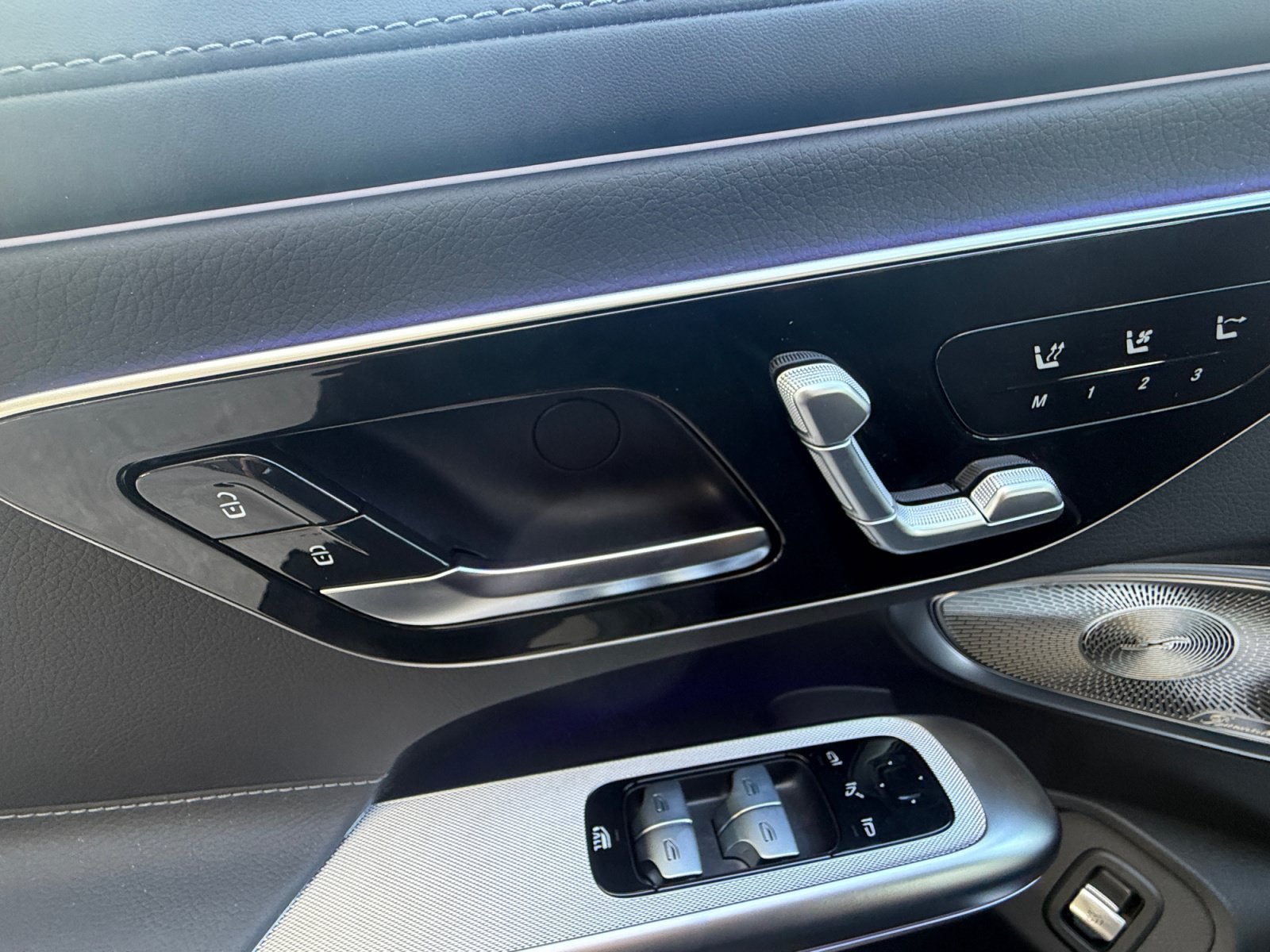 New 2026 Mercedes-Benz CLE 450 4MATIC Cabriolet image 17