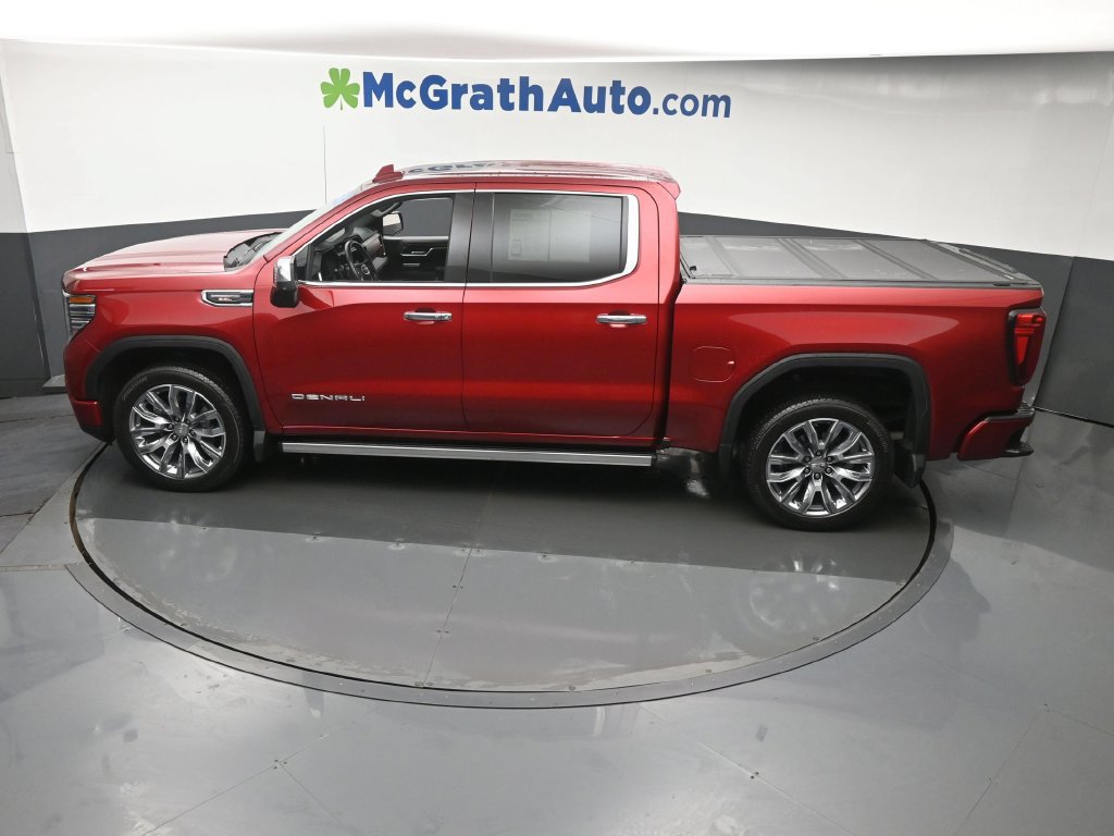 Used 2024 GMC Sierra 1500 Denali AWD/4WD image 24