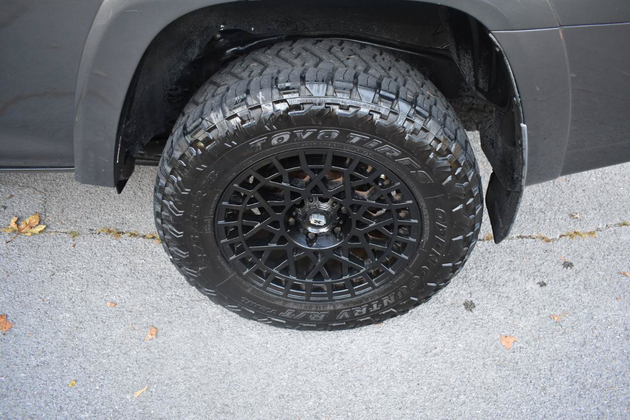 Used 2016 Toyota 4Runner SR5 Premium AWD/4WD image 39