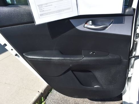 Used 2024 Kia Forte LXS FWD image 27