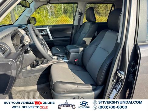 Used 2023 Toyota 4Runner SR5 Premium image 17