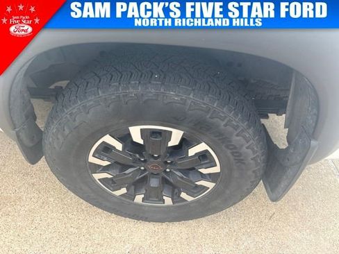 Used 2023 Nissan Frontier Pro-X w/ Pro Convenience Package RWD image 7