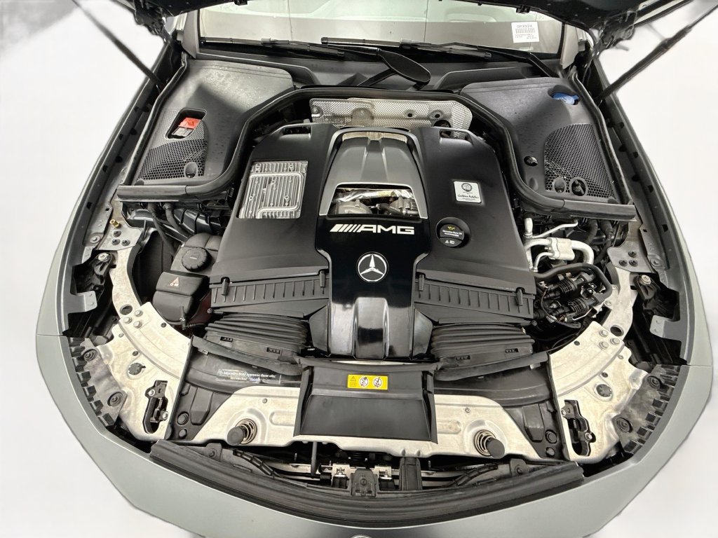 Used 2018 Mercedes-Benz E 63 AMG S image 28