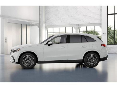 New 2025 Mercedes-Benz GLC 350e 4MATIC image 35