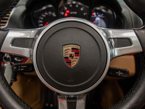 Used 2016 Porsche Boxster GTS image 19