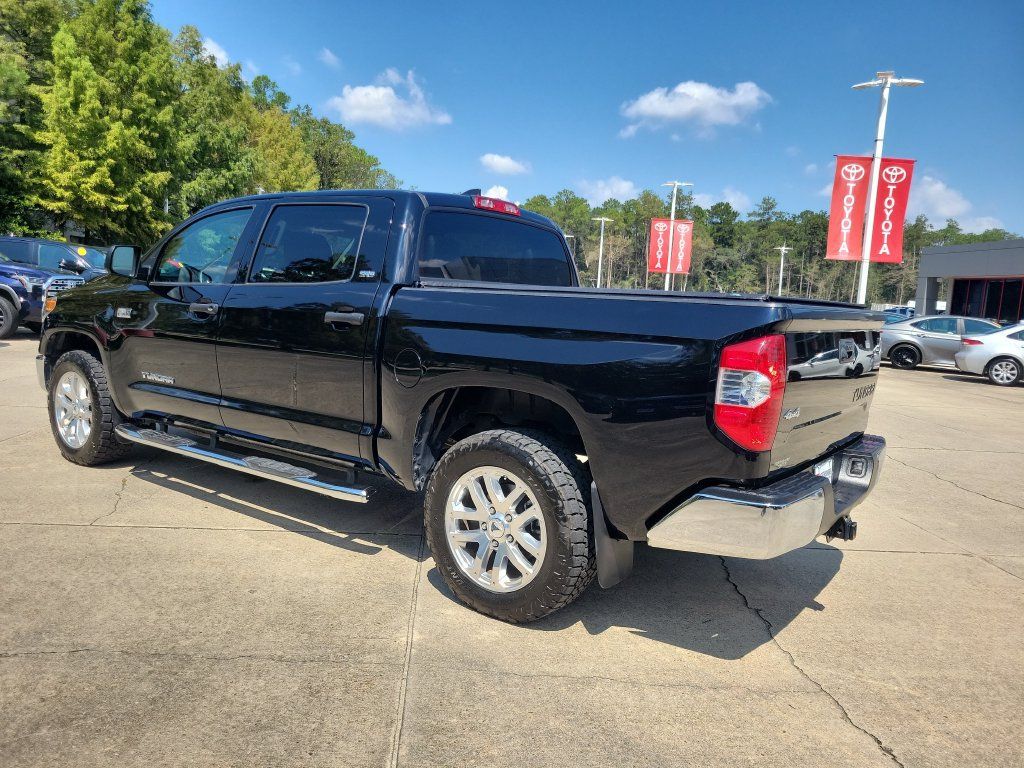 Used 2020 Toyota Tundra SR5 w/ SR5 Upgrade Package AWD/4WD image 3