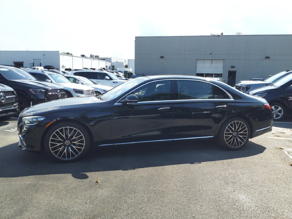 Used 2021 Mercedes-Benz S 580 4MATIC Sedan w/ Warmth & Comfort Package image 4