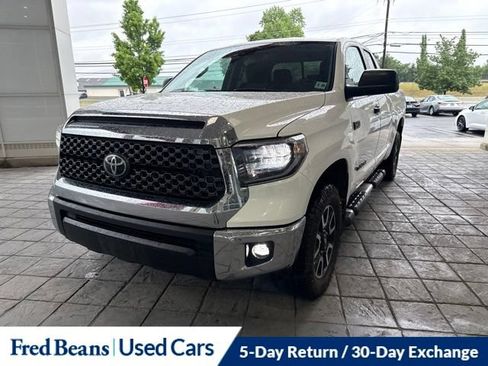 Used 2021 Toyota Tundra SR5 w/ TRD Off-Road Package AWD/4WD image 28