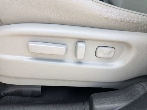 Used 2021 Honda Pilot Elite image 25