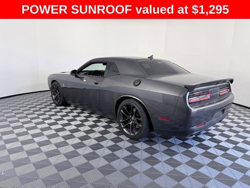 Used 2022 Dodge Challenger R/T Scat Pack w/ Plus Package image 5