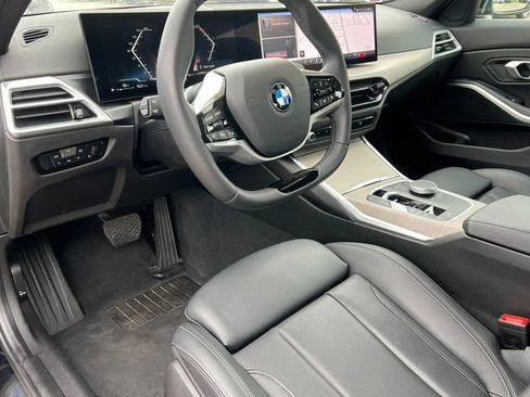 Used 2025 BMW 330i xDrive Sedan AWD/4WD image 19