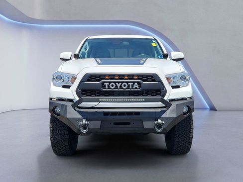 Used 2023 Toyota Tacoma SR AWD/4WD image 8