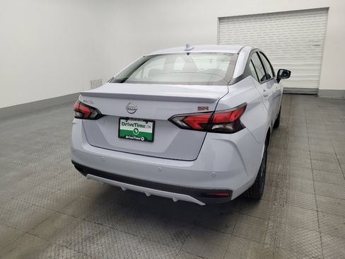 Used 2025 Nissan Versa SR image 7