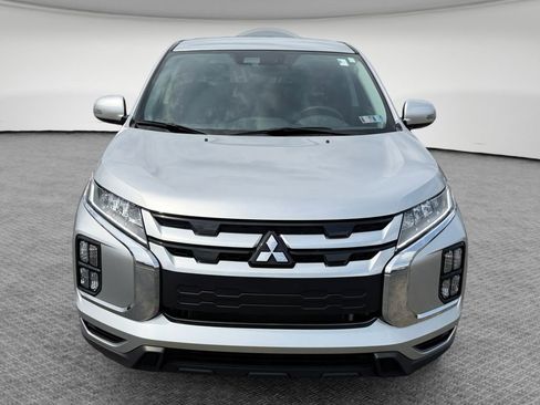 Used 2024 Mitsubishi Outlander Sport SE image 1