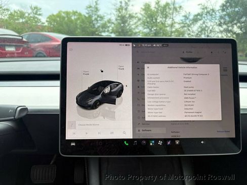 Used 2022 Tesla Model 3 Long Range AWD/4WD image 13