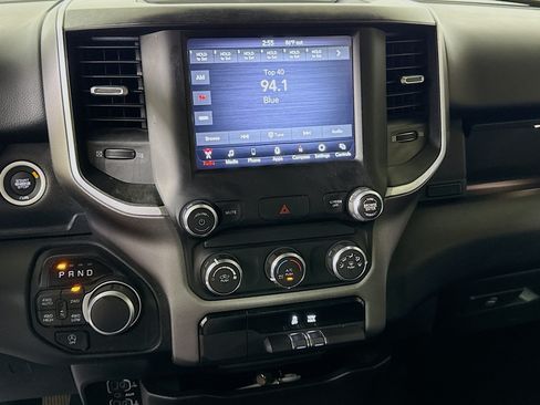 Used 2019 RAM 1500 Big Horn AWD/4WD image 18