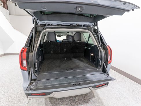 Used 2025 Ford Expedition Max Platinum w/ Driver's Package image 31