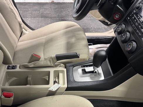 Used 2014 Subaru Crosstrek 2.0i Premium image 11
