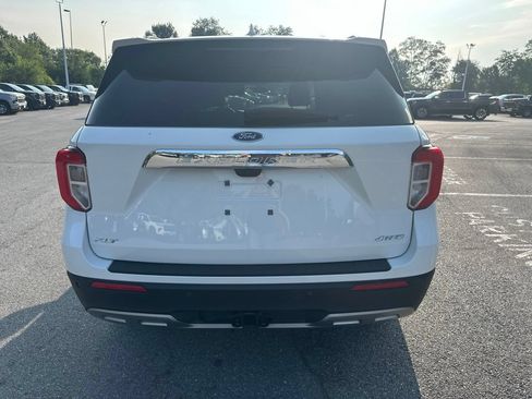 Used 2023 Ford Explorer XLT w/ Equipment Group 202A AWD/4WD image 6