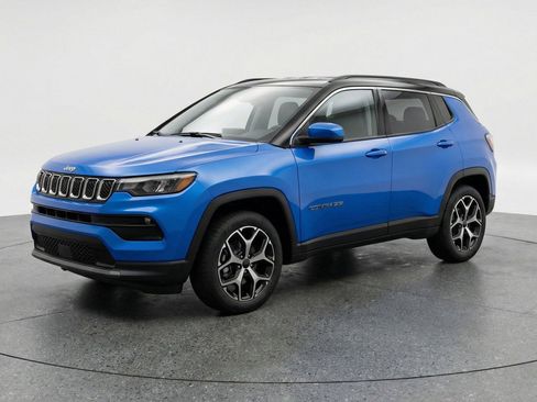 Used 2025 Jeep Compass Limited AWD/4WD image 3