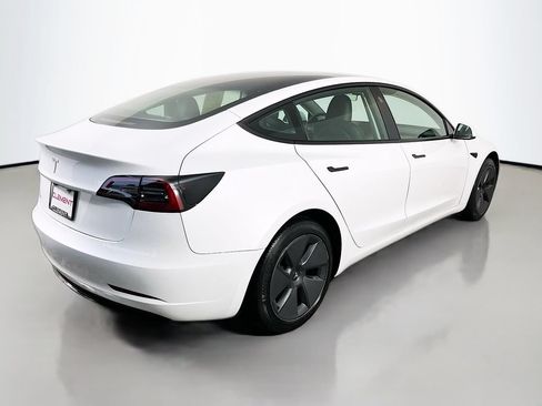 Used 2023 Tesla Model 3 Standard Range RWD image 7