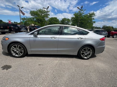 Used 2020 Ford Fusion SEL FWD image 4