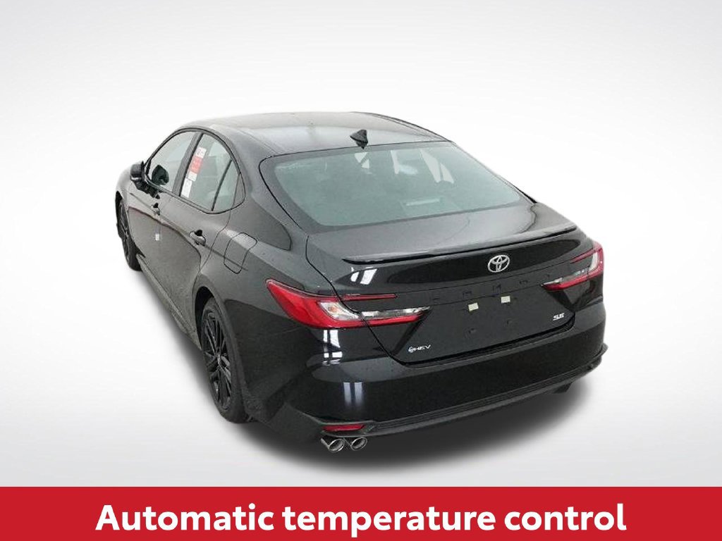 Used 2026 Toyota Camry SE w/ Convenience Package FWD image 9