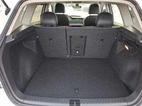 Used 2023 Volkswagen Taos SE image 29