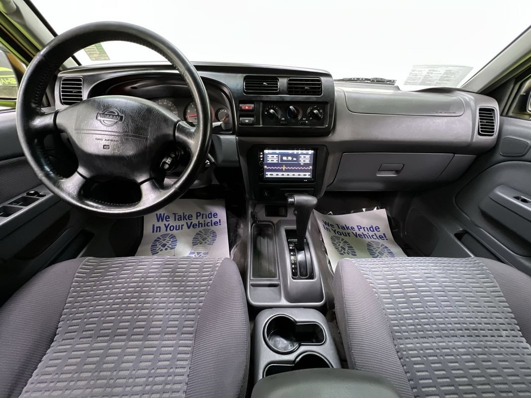 Used 2000 Nissan Xterra 2WD image 17